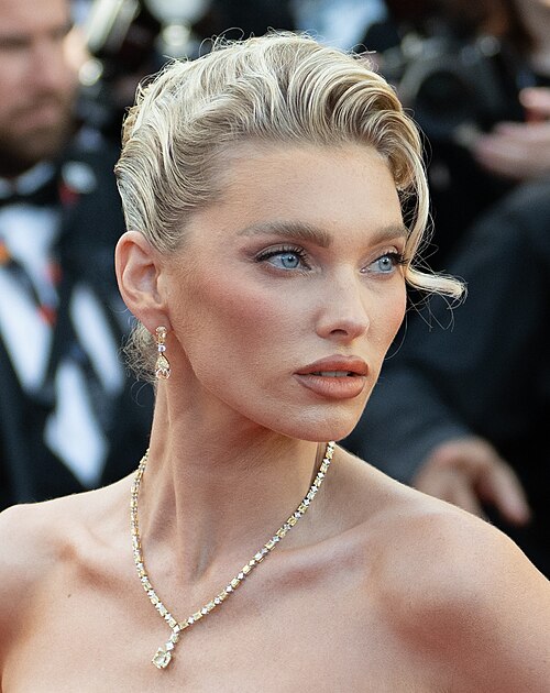 Elsa Hosk